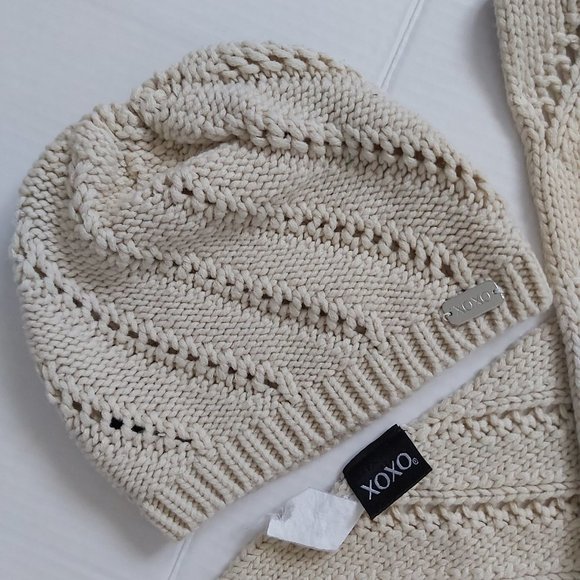 knitting bonnet and scarf with tossil pair by XOXO color beige, one size - Picture 5 of 6